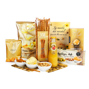 Feestpakket assortiment Bij Kerstpakket Online heeft u naast het bestellen normale kerstpakketten ook de kans om feestpakketten te bestellen